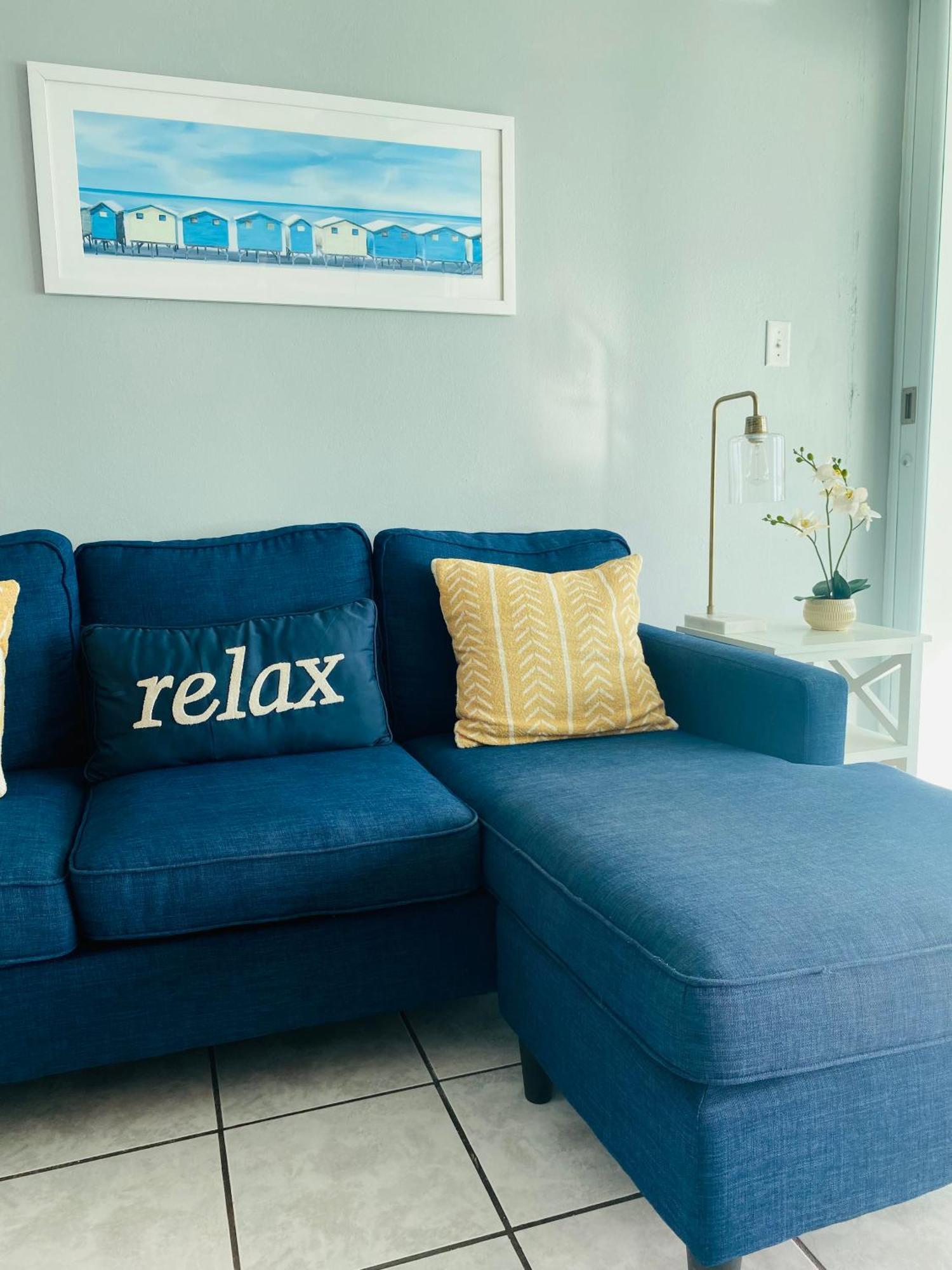 Oceanfront Condo In ルキリョ エクステリア 写真